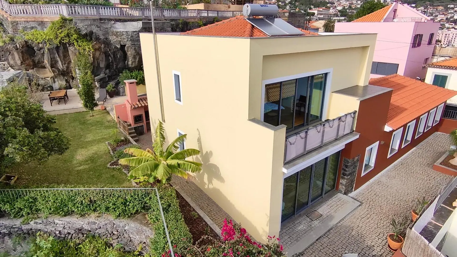 בית נופש הוילה פונשל Casa Dos Arrifes